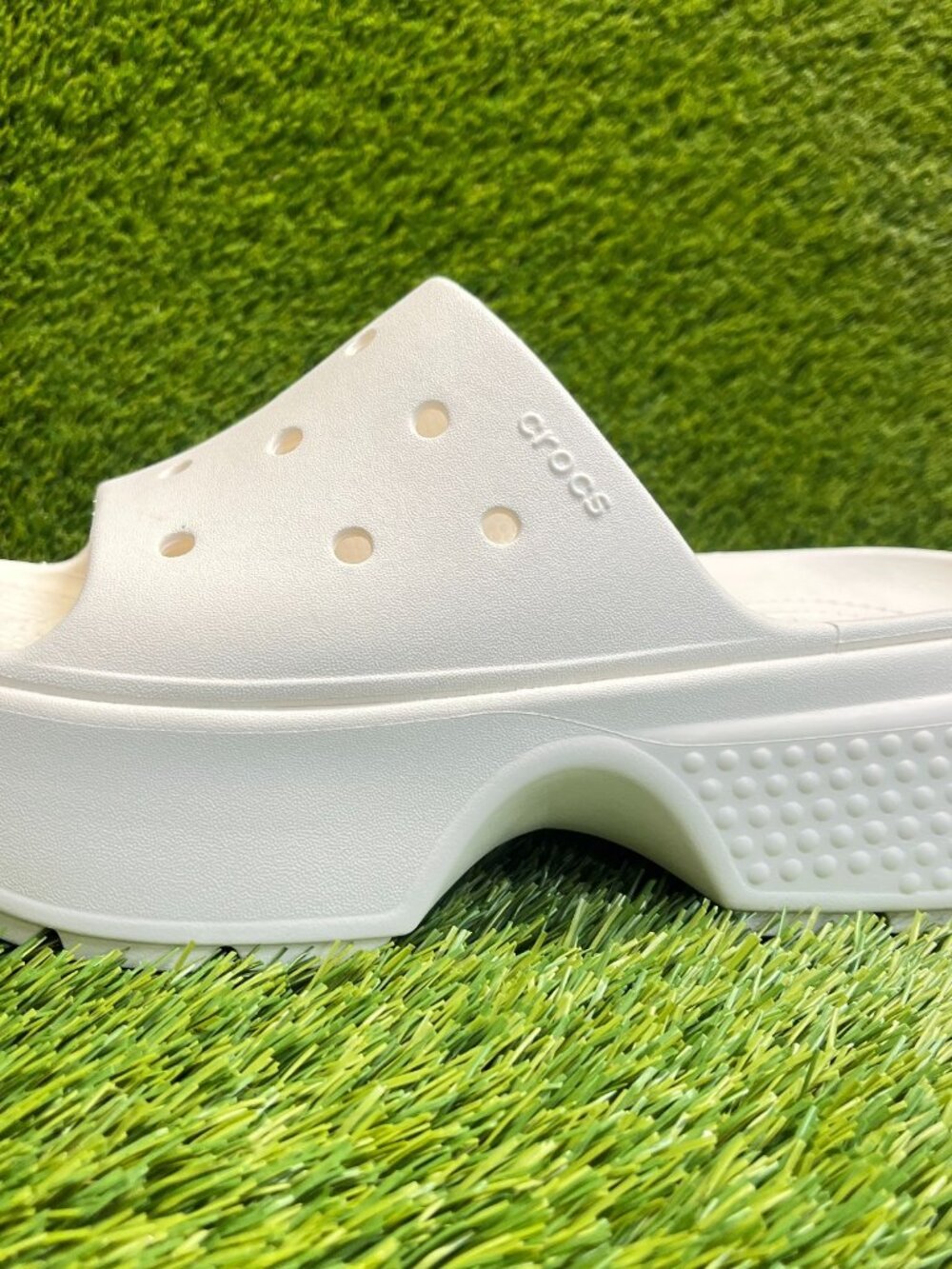 Crocs Stomp Womens Size 9 Ivory Beach Walking Outdoor Platform Slide Sandals - Picture 3 of 10